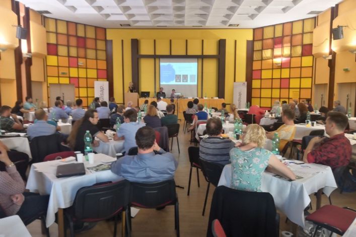Úspěchy sbíráme i na celostátních konferencích!