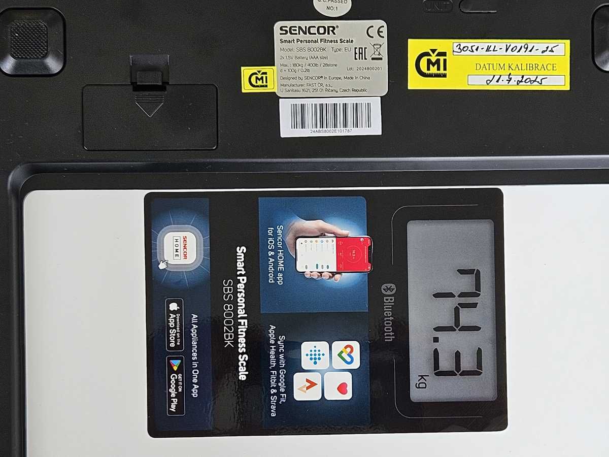 OSOBNÍ VÁHA SENCOR SBS-8002BK (kalibrační list ČMI) OSOBNÍ VÁHA SENCOR SBS-8002BK (kalibrační list ČMI)